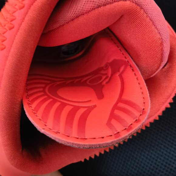 Nike AIR YEEZY 2 SP Knaye west 508214-660 main image 7